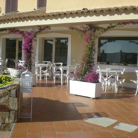 Hotel Baia De Bahas Exclusive 3*