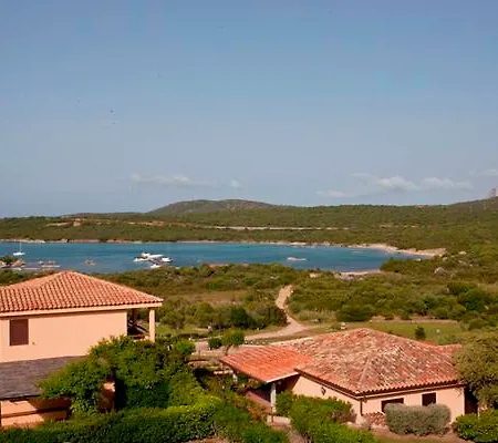 Baia De Bahas Exclusive Hotel 3*
